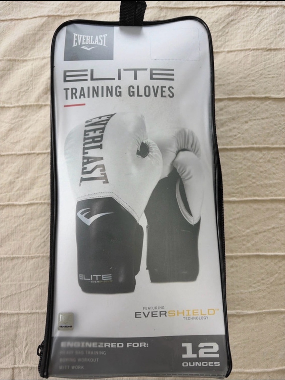 Everlast Elite Training Gloves in Bag - White and Black